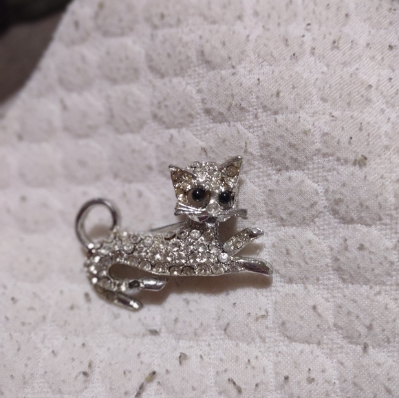 Vintage Silver Finished Black Eyed & Clear Rhinestones Brooch Pin - Picture 3 of 4